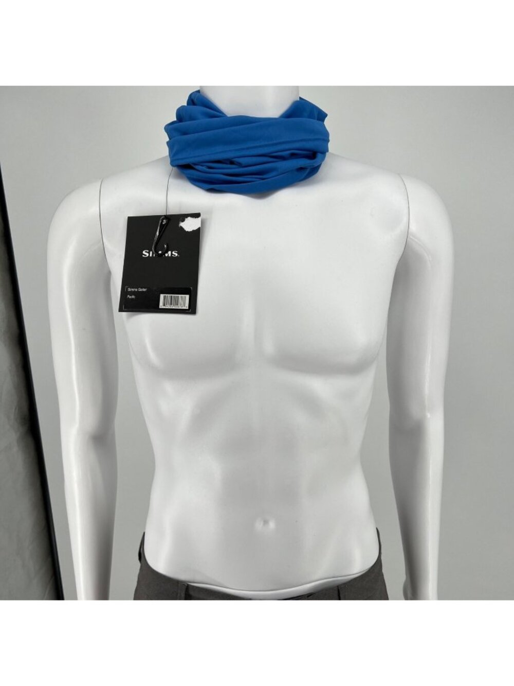 NWT Simms Unisex Outdoor 100% Polyester Lightweight Pacific Blue Neck Gaiter